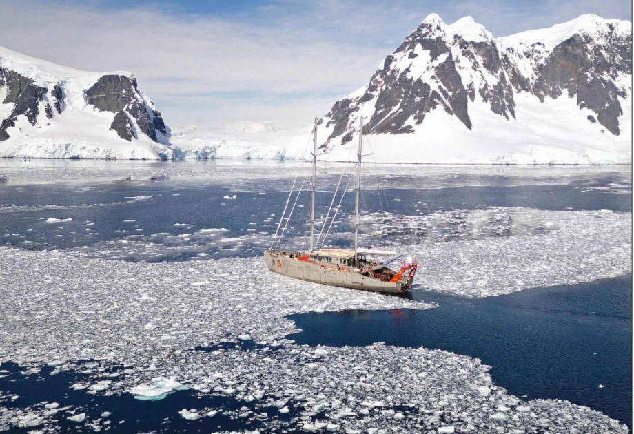 Jean-Louis Etienne reprend la route des glaces – Neptune